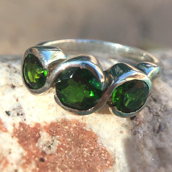 Chrome Diopside .925 Ring Sterling Silver Natural Gemstones Green Size 6 or 7 - Picture 12 of 16